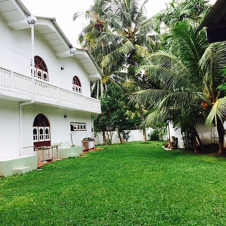 New White House Hotel Beruwala Exterior foto